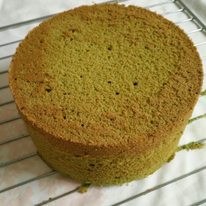 抹茶戚风蛋糕