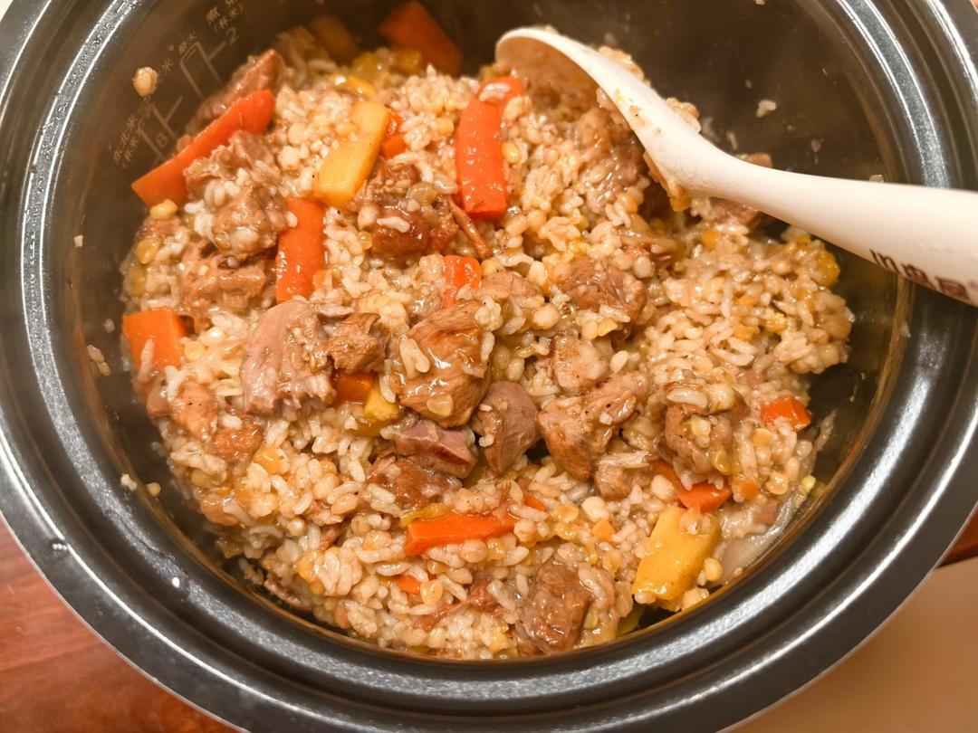 羊肉抓饭