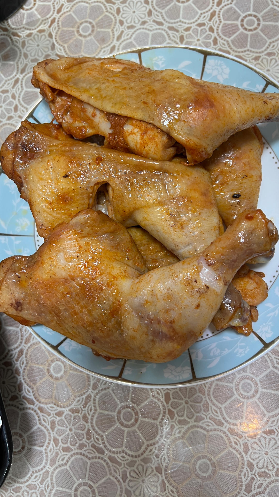 鲜嫩多汁～好吃到舔手指的蜜汁烤鸡腿