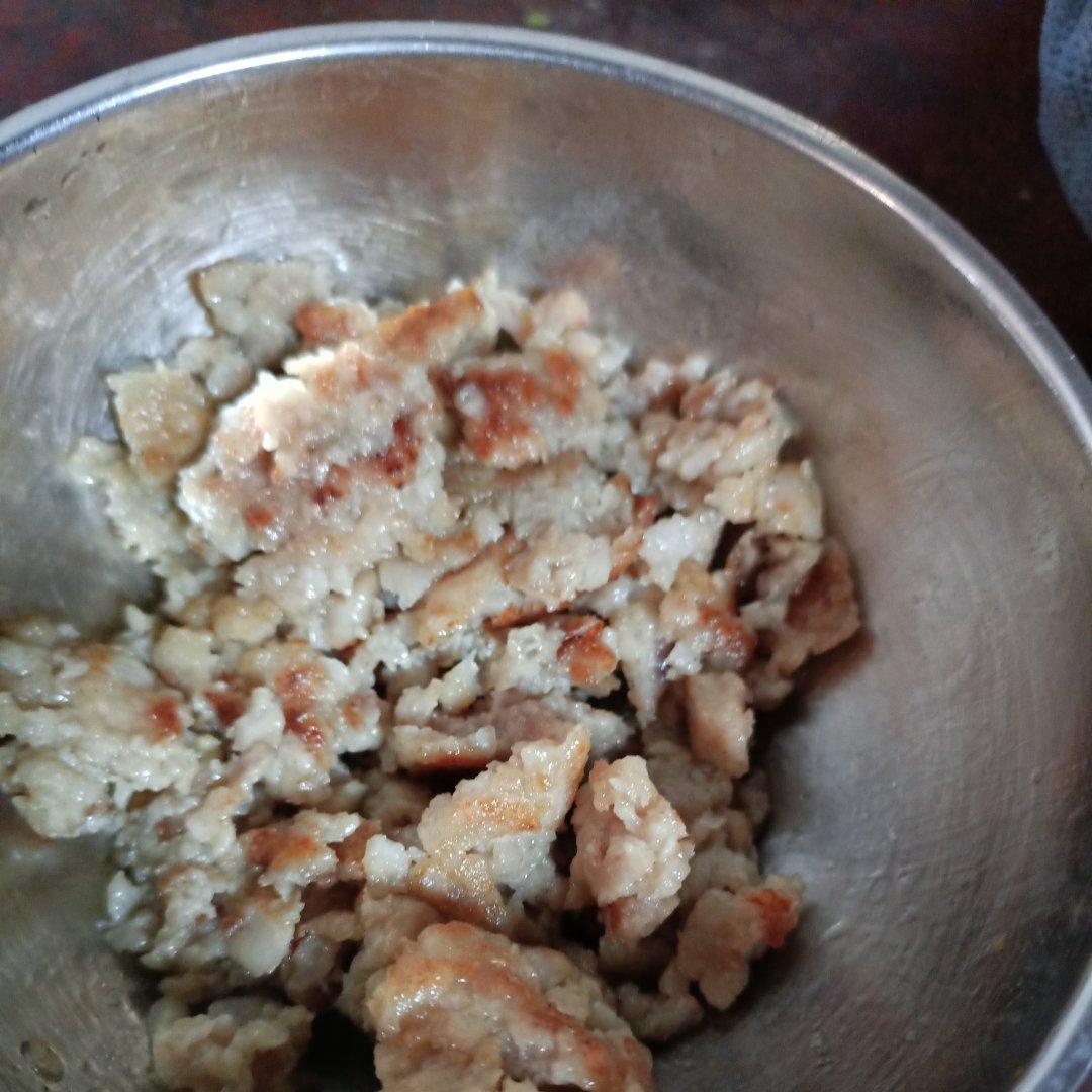 9m+宝宝辅食｜莲藕猪肉饼，这样做香嫩不柴