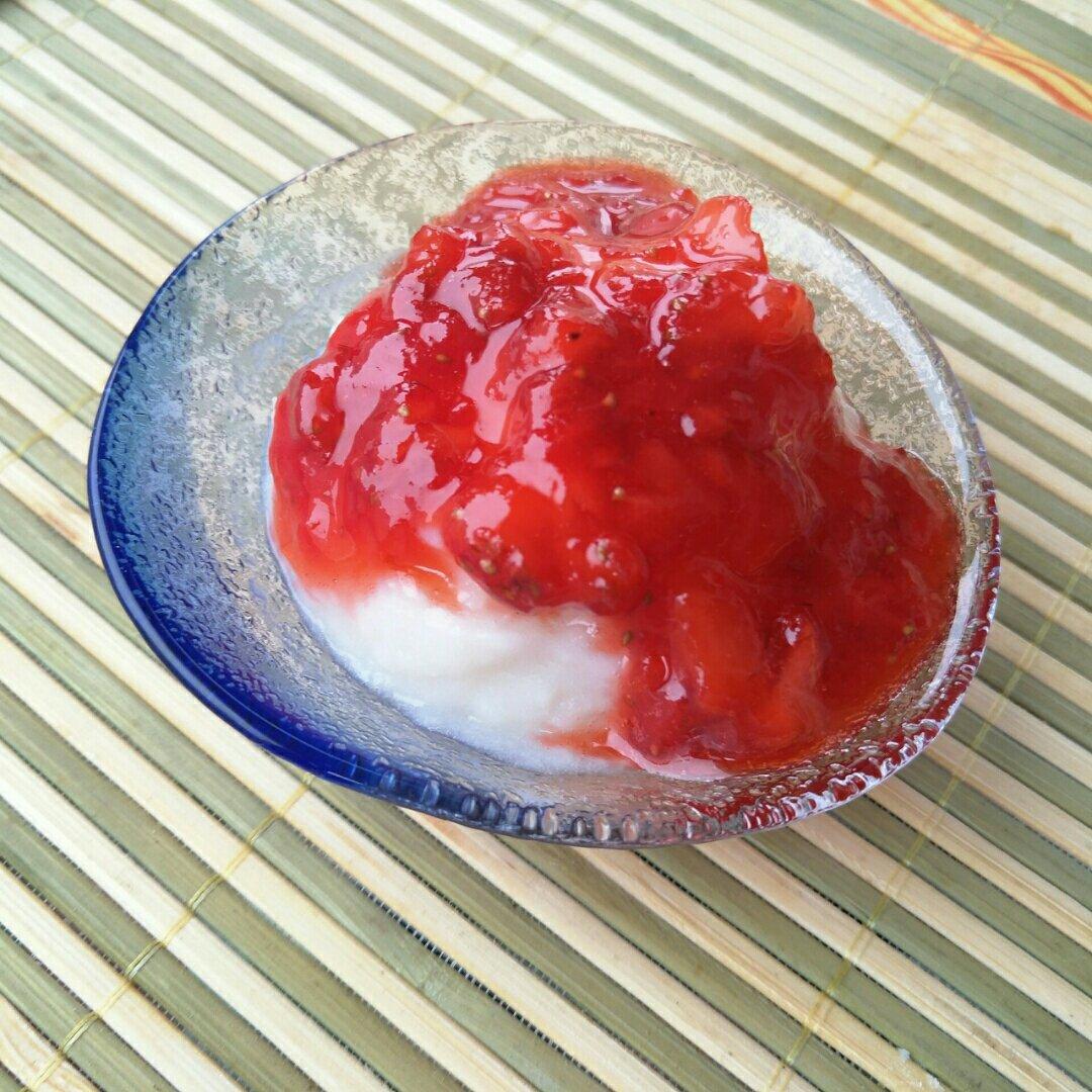 遥逐做的草莓山药泥酷似冰淇淋的辅食