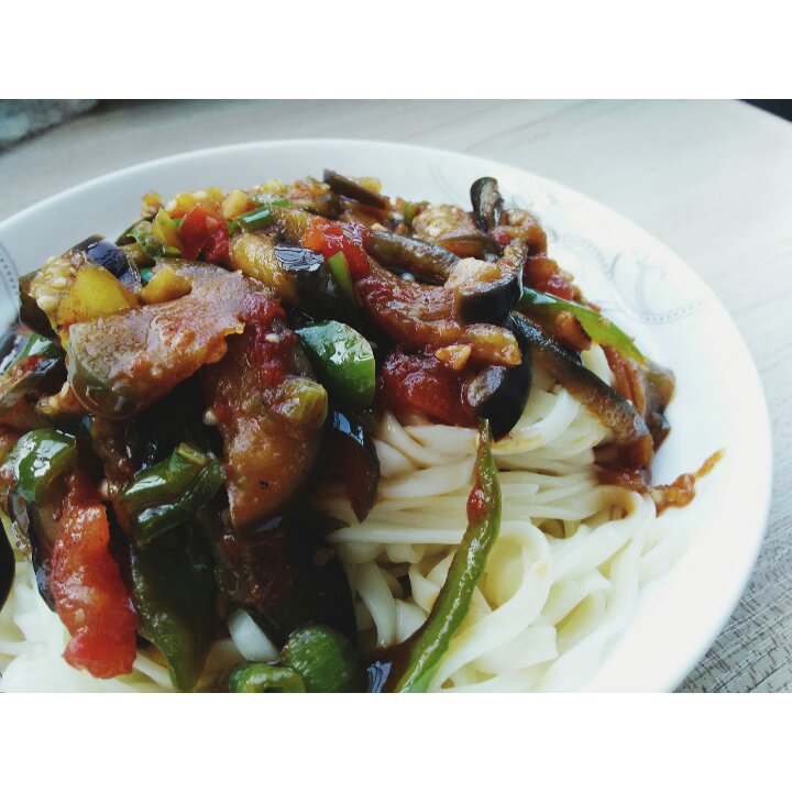 下厨房用户wts5做的茄辣西拌面