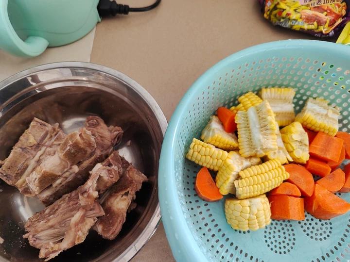 鲜美好喝❗️老少皆宜的山药玉米猪骨汤，养生养胃