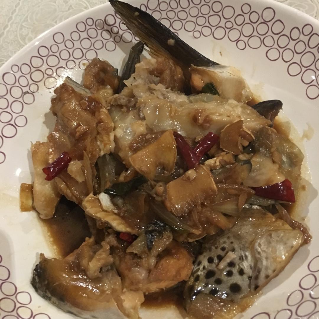 《中餐厅》张亮的焗三文鱼头
