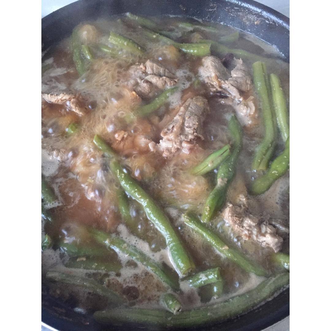 排骨芸豆炖土豆