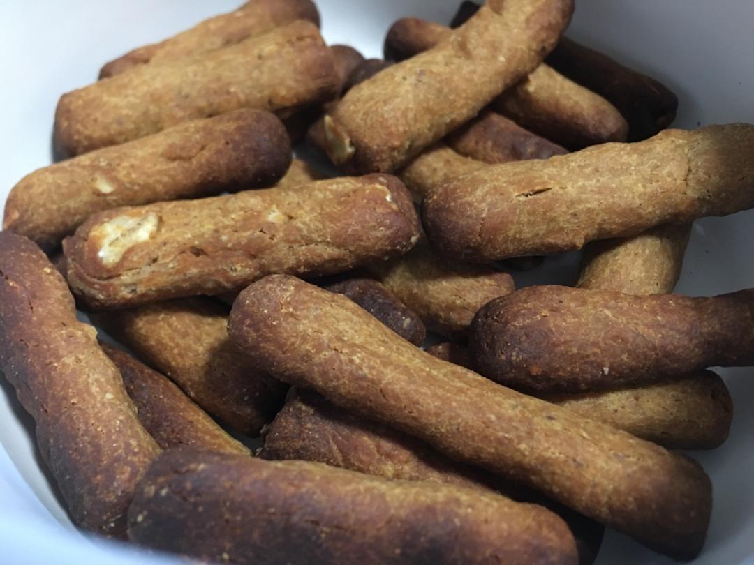 狗狗食谱：健康南瓜花生酱小饼干