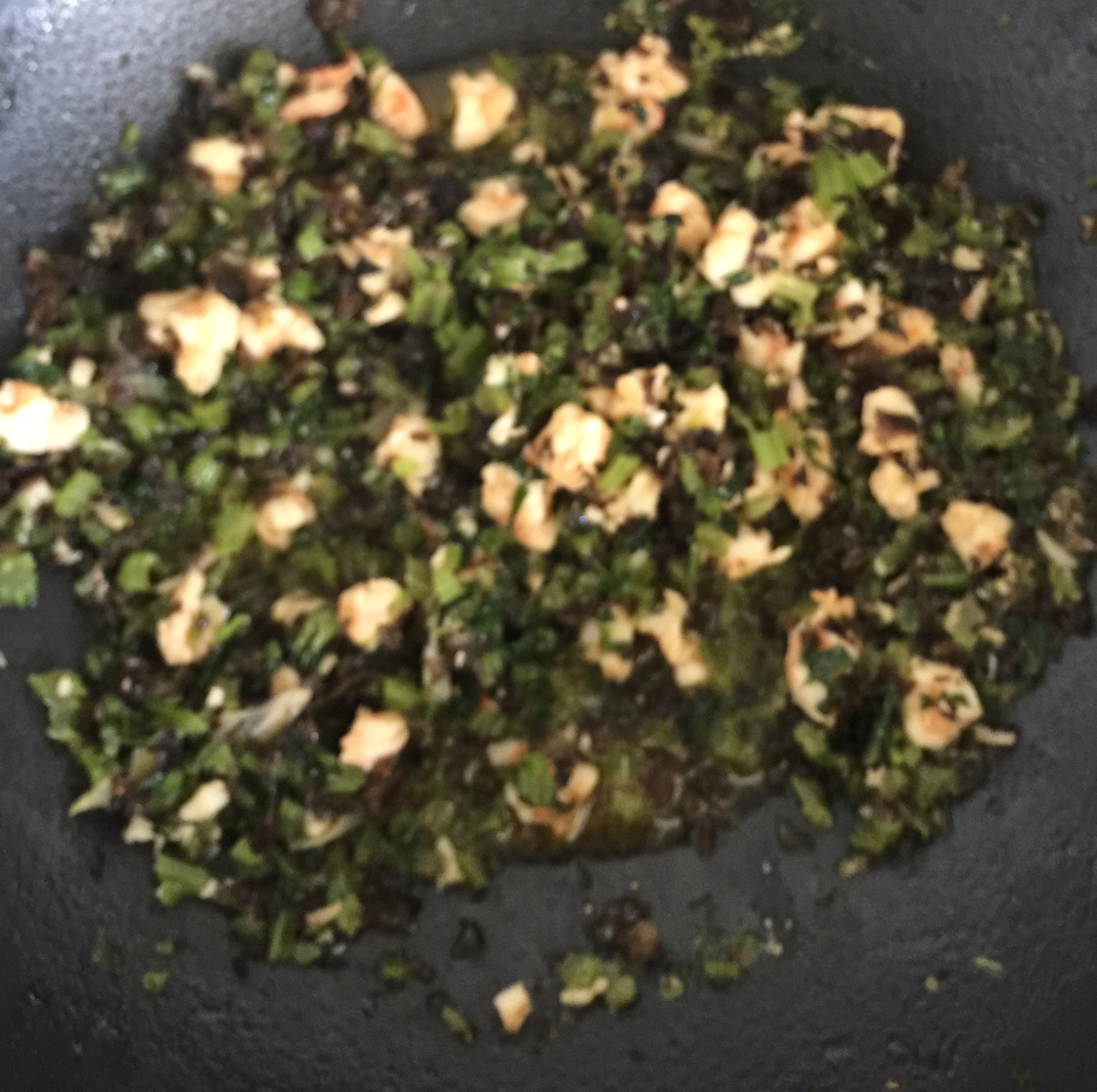 芹菜木耳炒虾仁