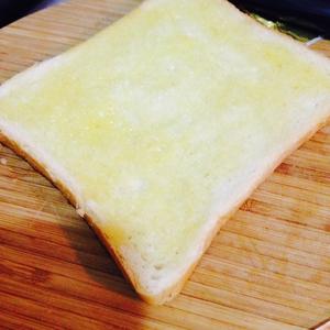 电影落魄大厨—奶酪三明治的做法 步骤2