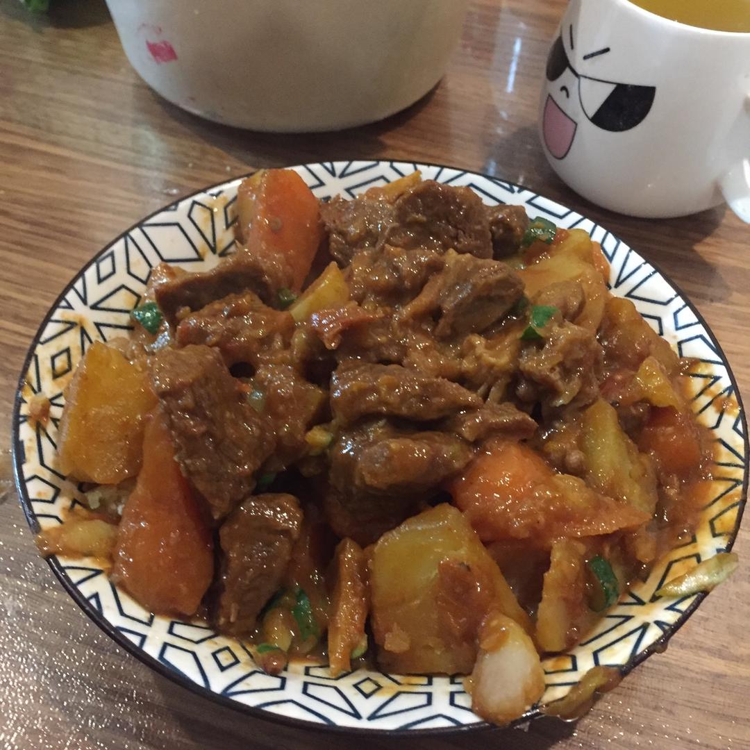 红烧牛肉土豆 （独家秘制）