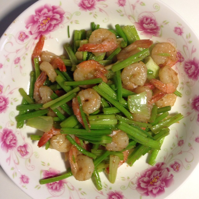 西芹炒虾仁