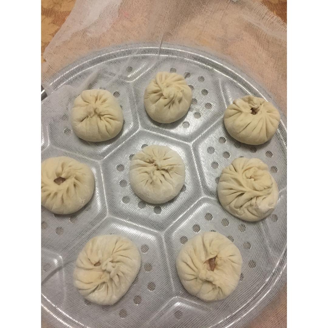 详解鲜肉大包做法。