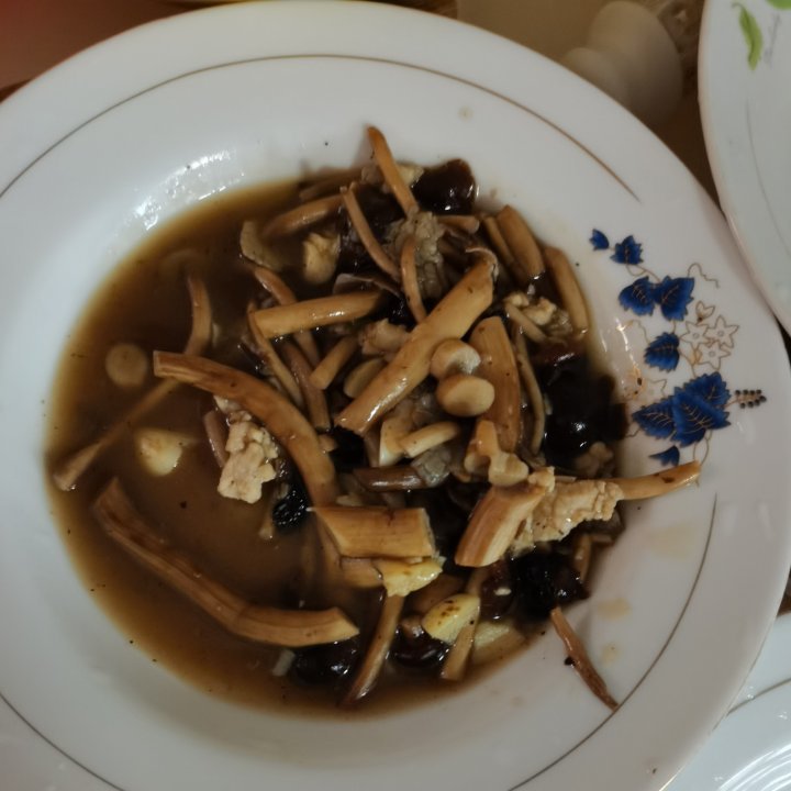 香菇滑鸡片/香菇炒鸡胸肉
