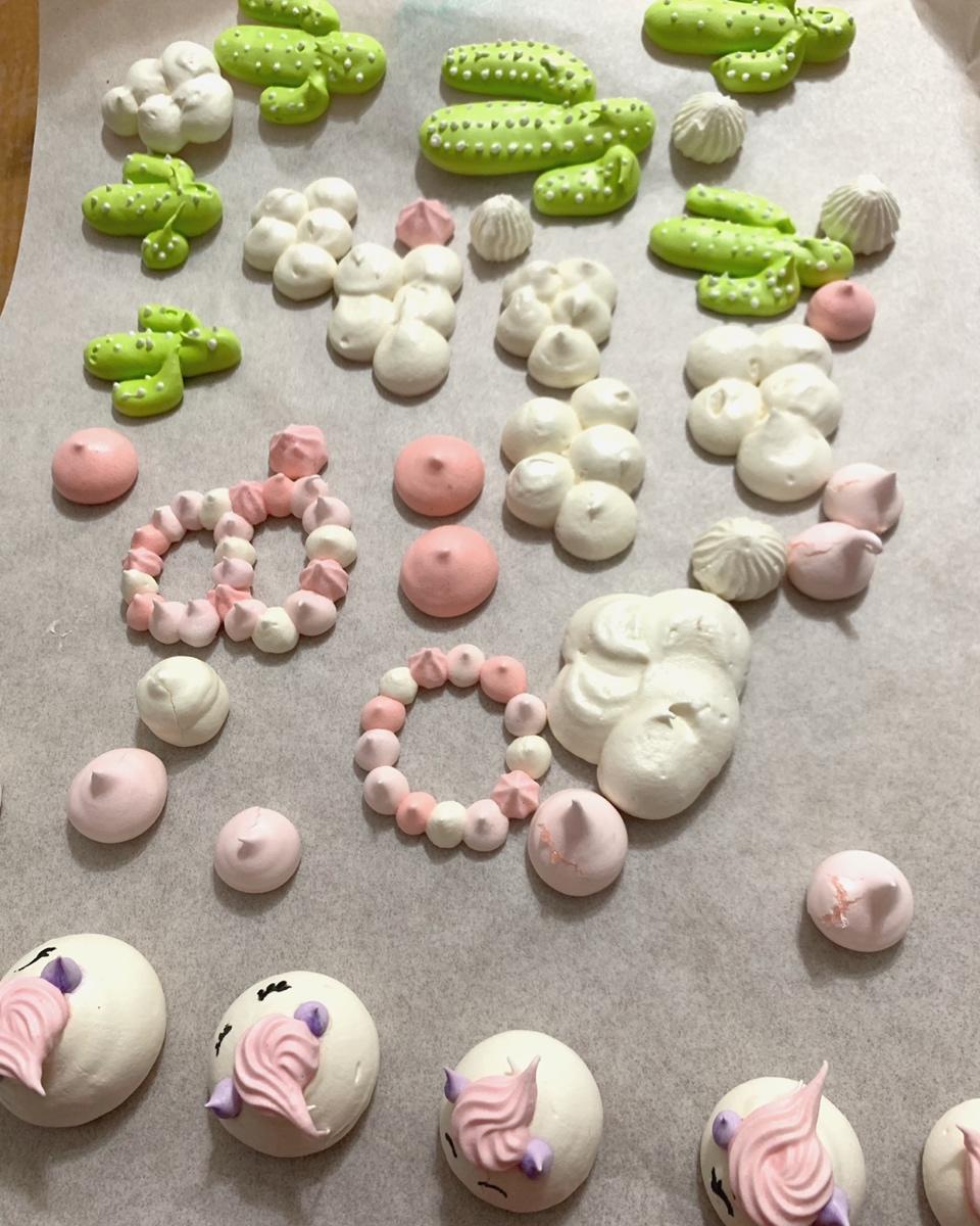 yonita做的15种趣味蛋白糖装饰及应用