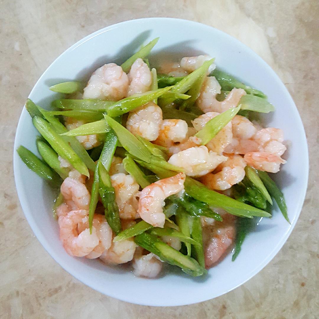 清炒芦笋虾仁