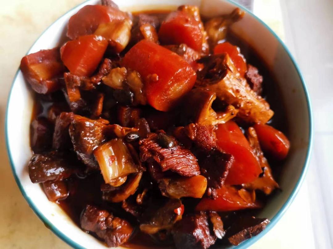 不焯水不放油的家常红烧肉