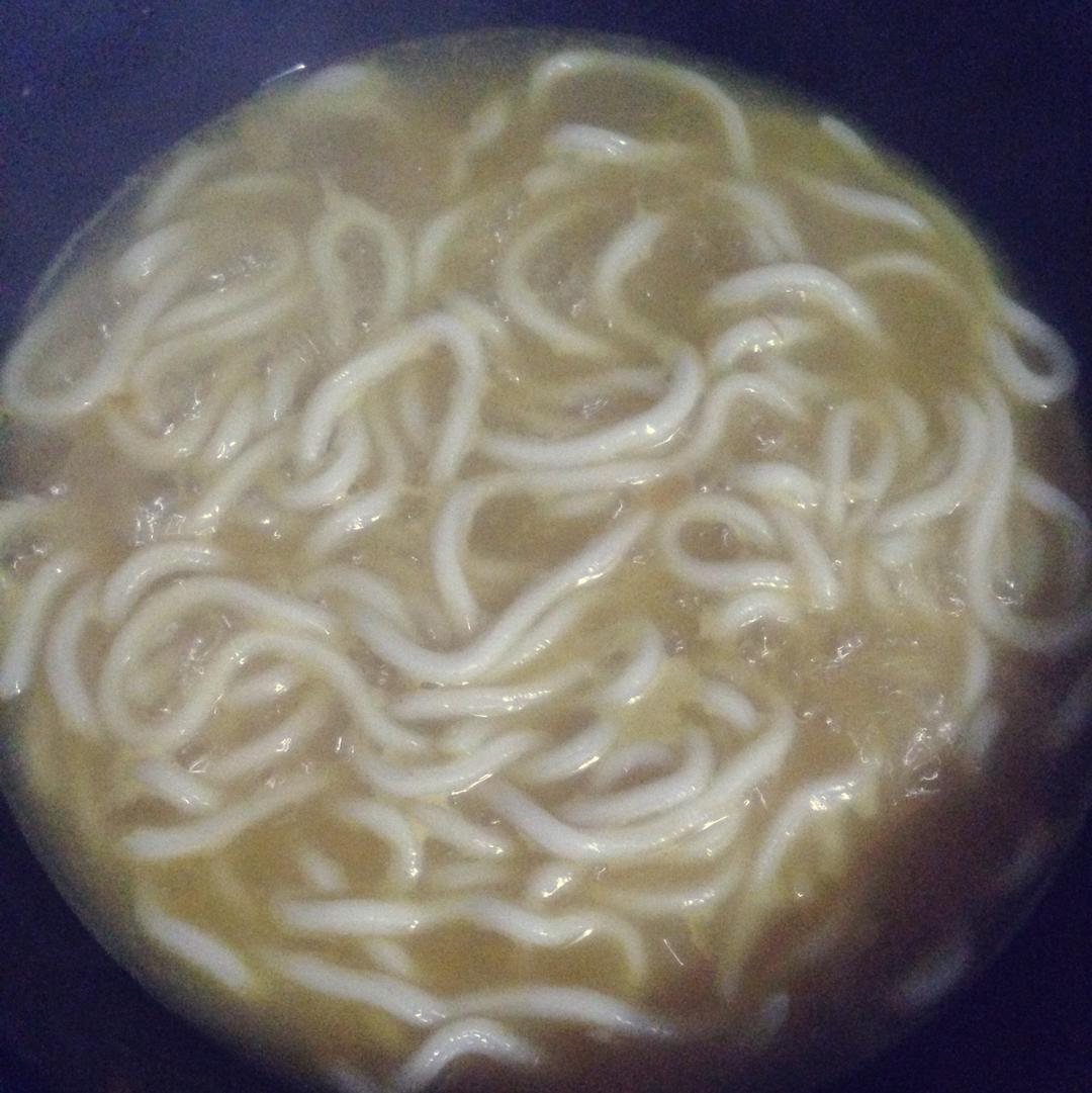 咖喱乌冬....是危险的食物