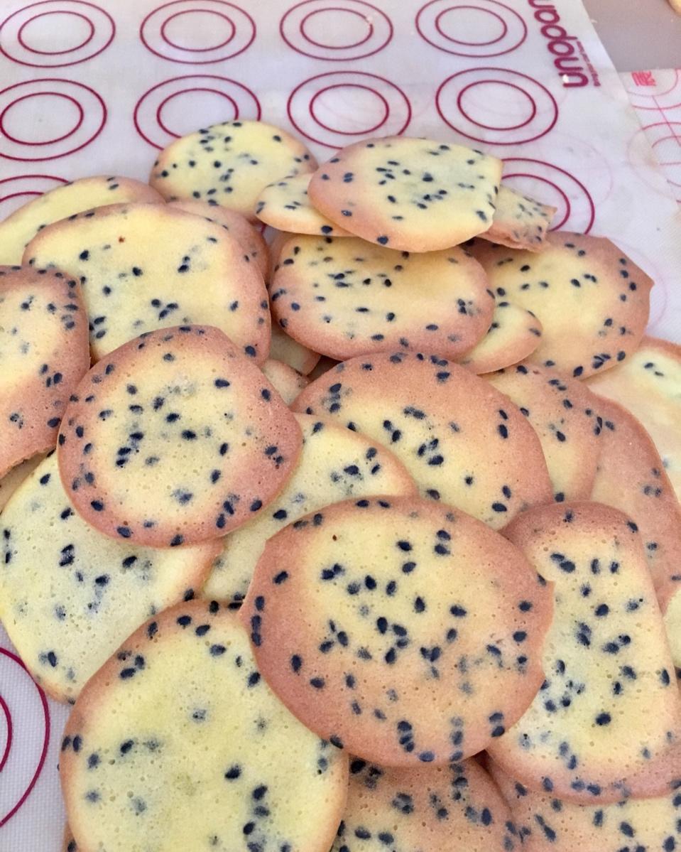 黑芝麻鸡蛋瓦片饼干 真材实料真滋味