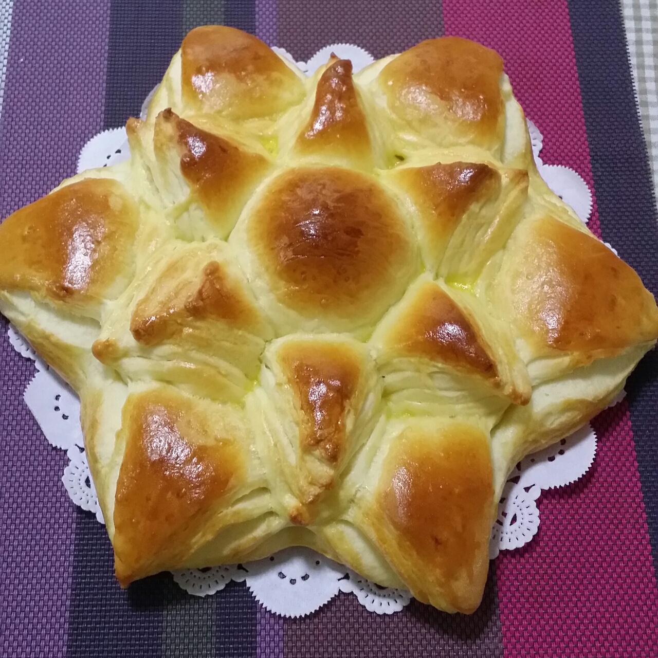 太阳花手撕面包