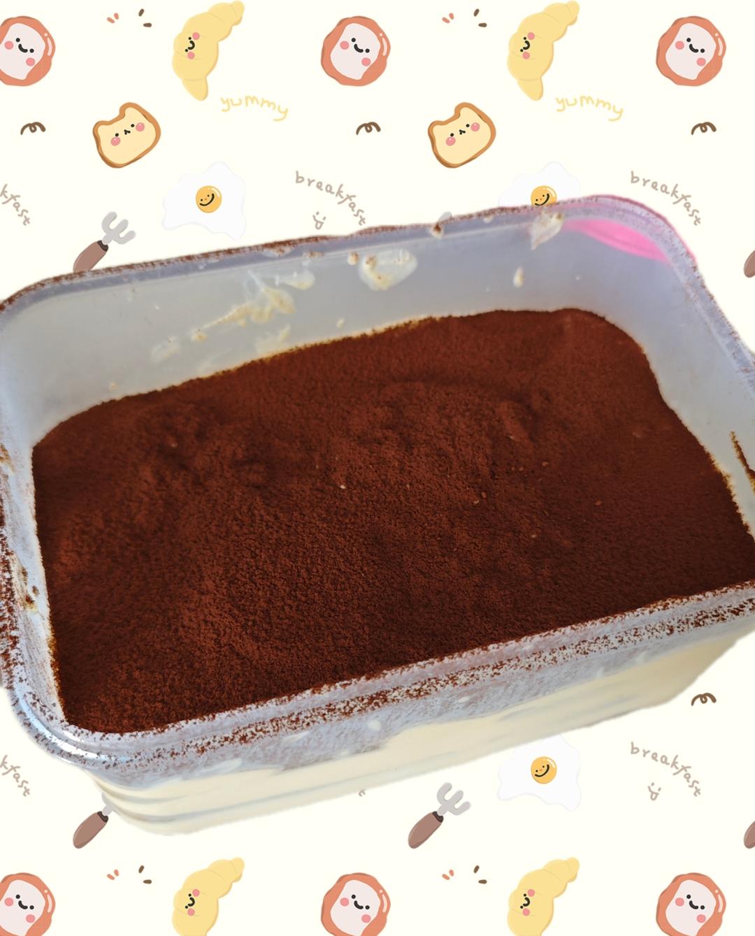 在欧洲学会的经典版提拉米苏