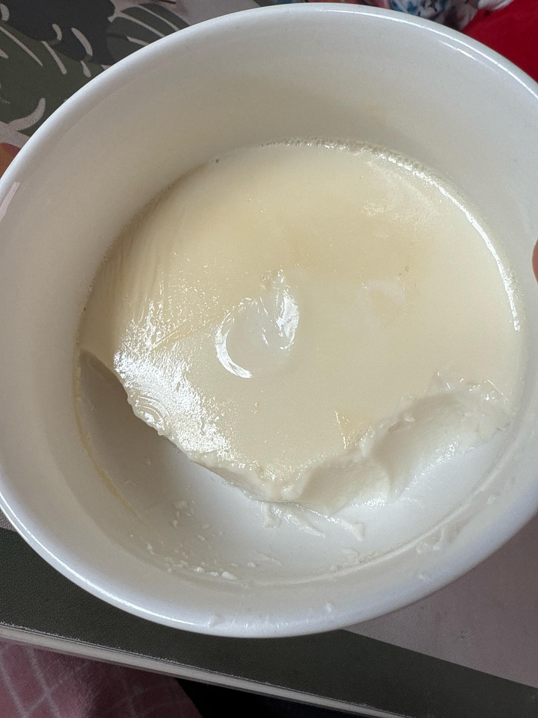 1盒牛奶+2颗鸡蛋，原来双皮奶的做法这么简单