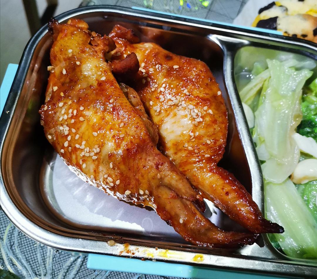 鸡翅包饭