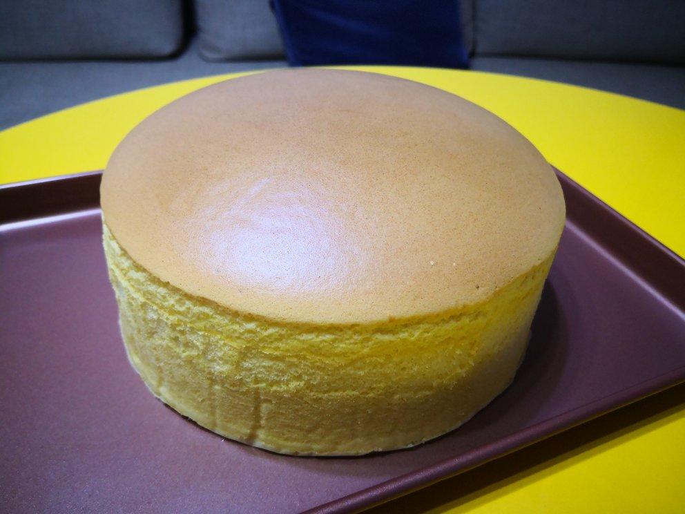 网红爆款芝士古早味蛋糕