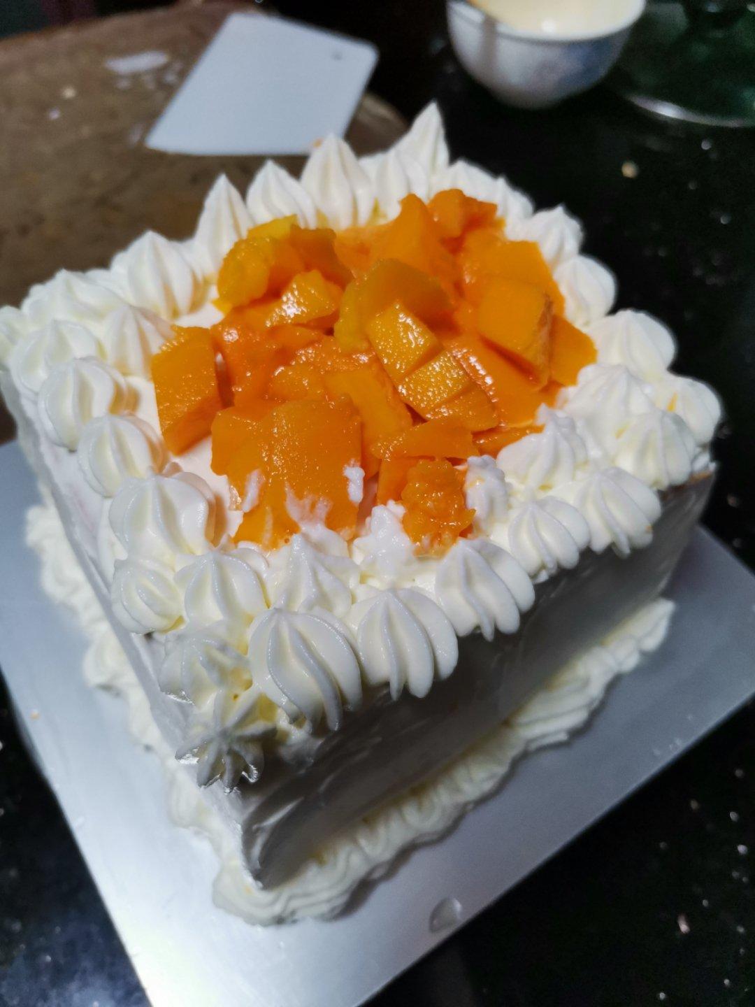 如何做简单又逼格高的方形奶油蛋糕