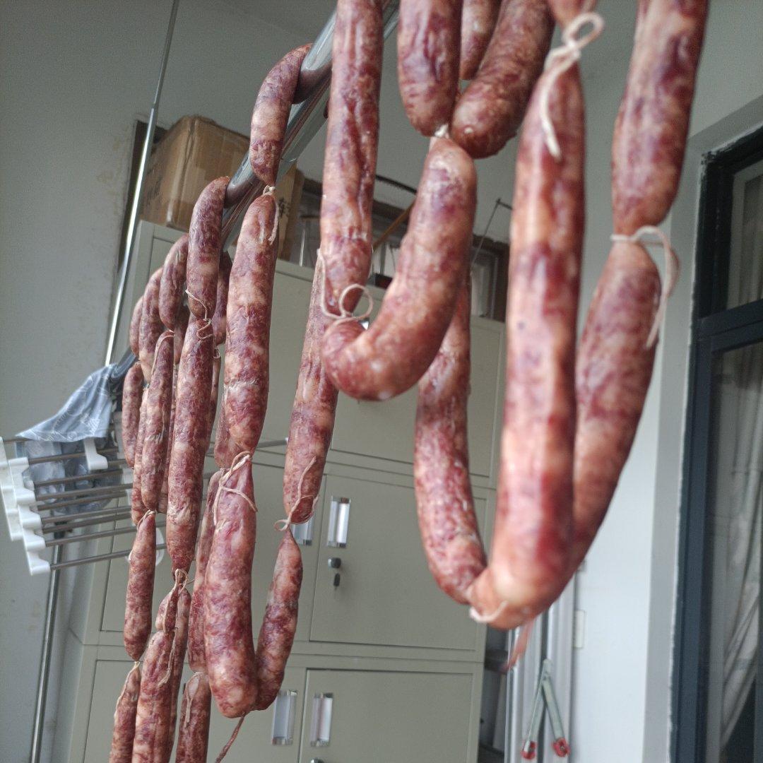 🐂自制黑椒脆皮肠（牛肉肠）by pink-rabbit