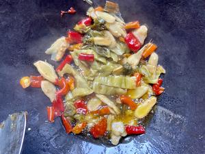 四川酸菜麻辣水煮鱼的做法 步骤4