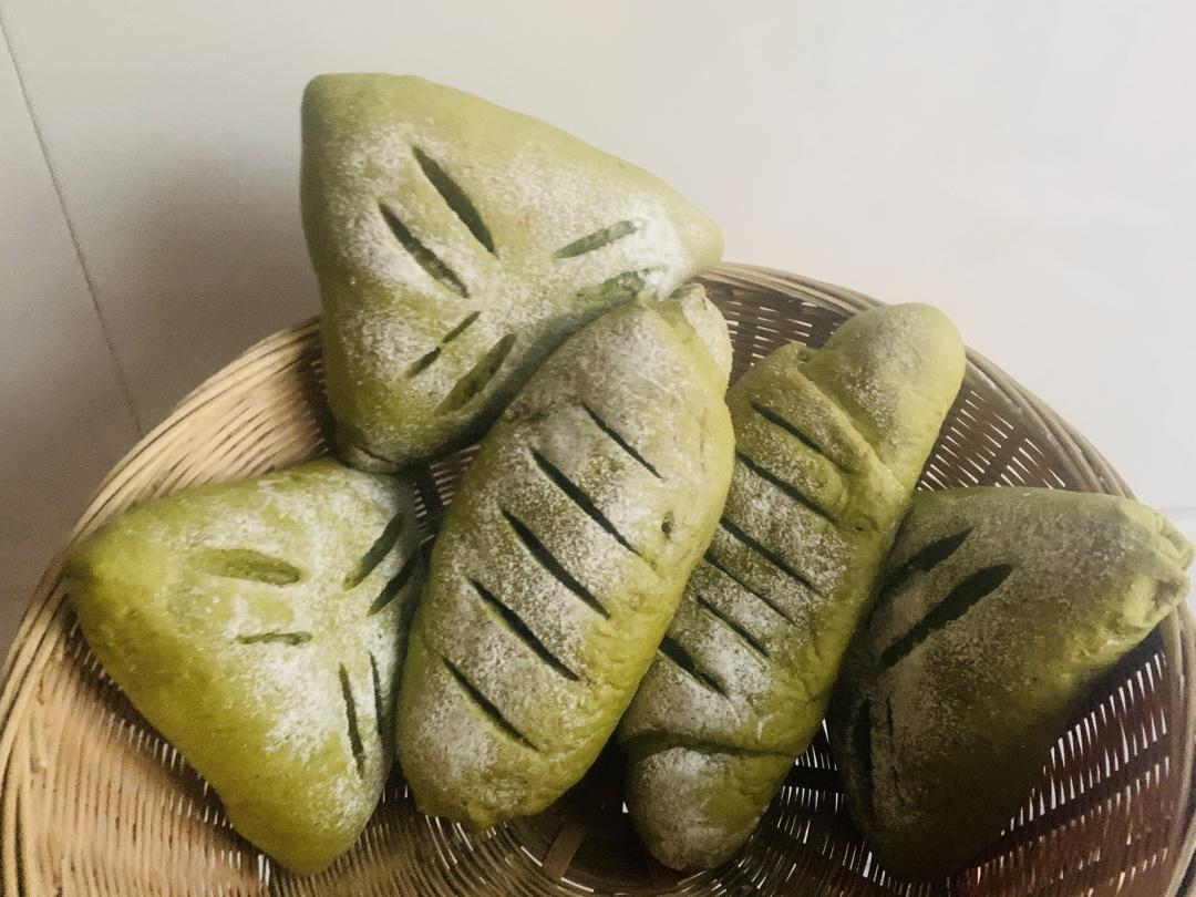 抹茶红豆麻糬软欧面包