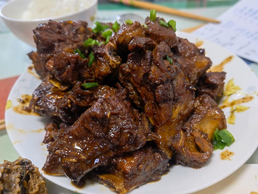 糖醋排骨（试验多次的最佳口感）