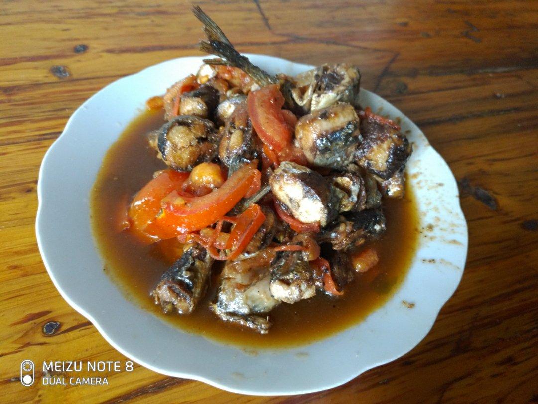 酱焖酥鱼