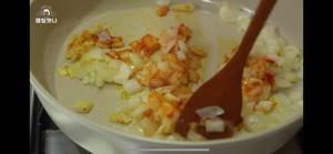 【翻译食谱】芝士泡菜土豆泥墨西哥卷饼的做法 步骤3