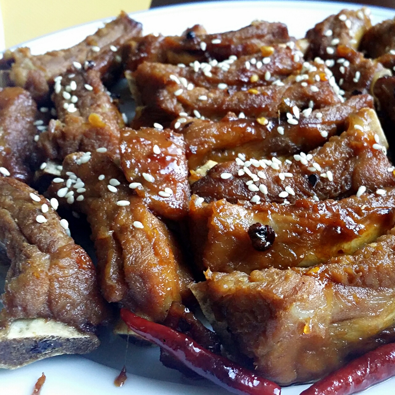 啤酒烧排骨（好吃到吼吼～）