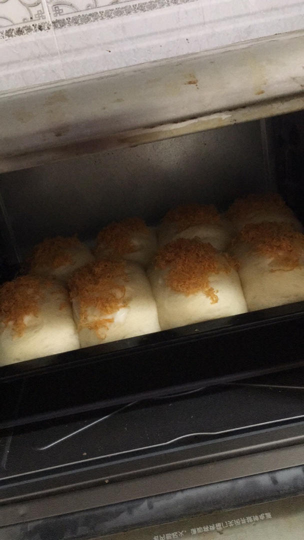 软到不知所措的牛奶卷