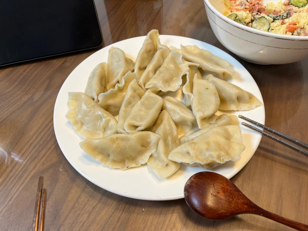 手工揉面三分钟，又韧又薄又好包的饺子皮