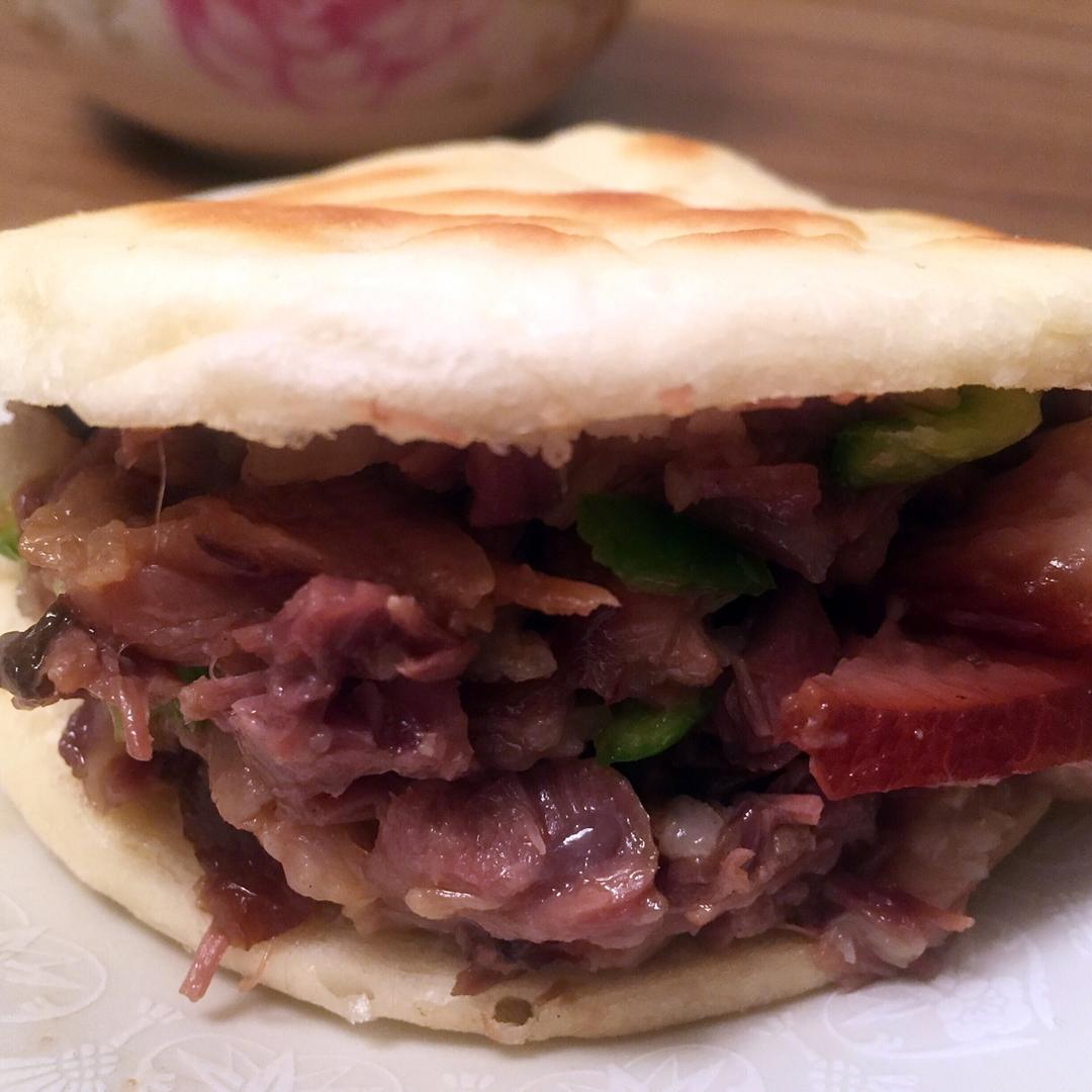 肉夹馍
