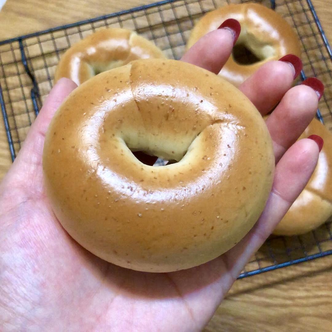 超详细的贝果出膜光滑大法（不开裂）