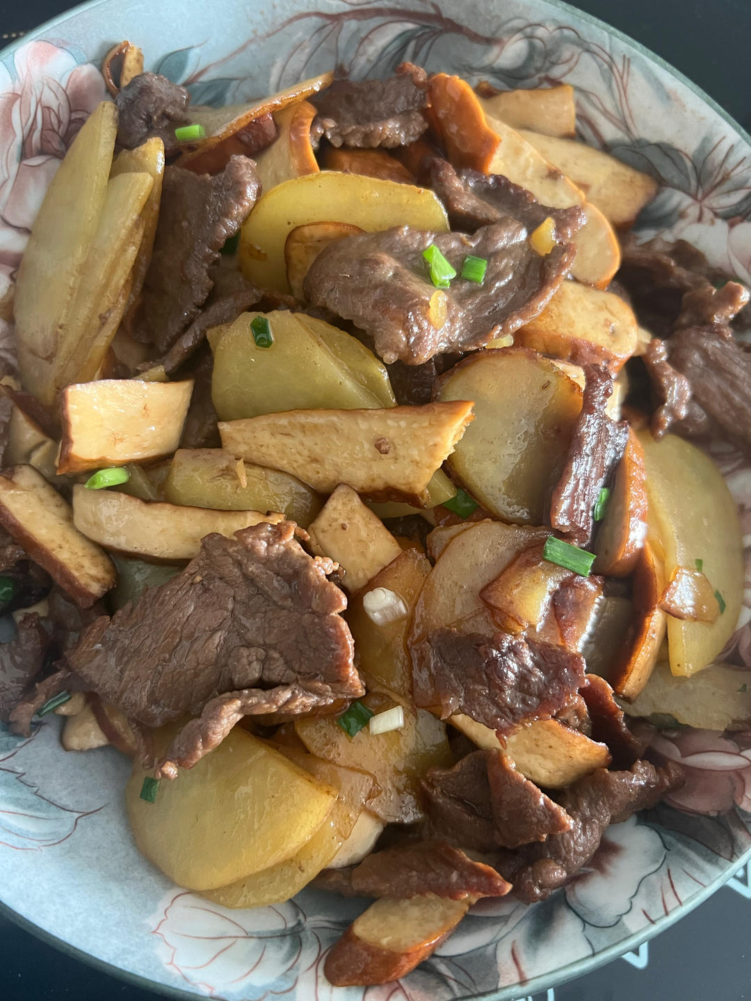 比饭店还好吃的黑椒牛肉土豆片（聚餐首选）