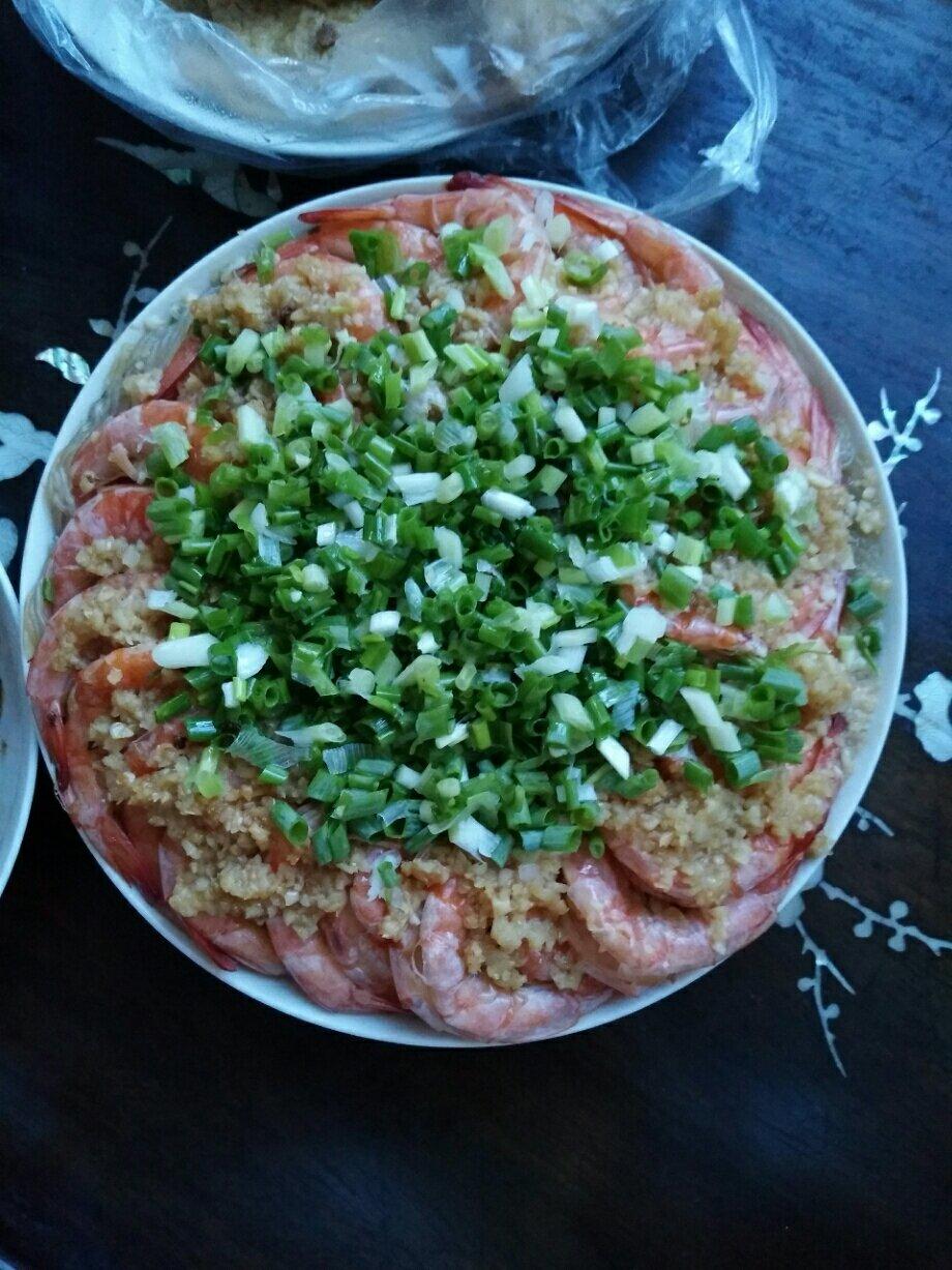 蒜蓉粉丝蒸大虾