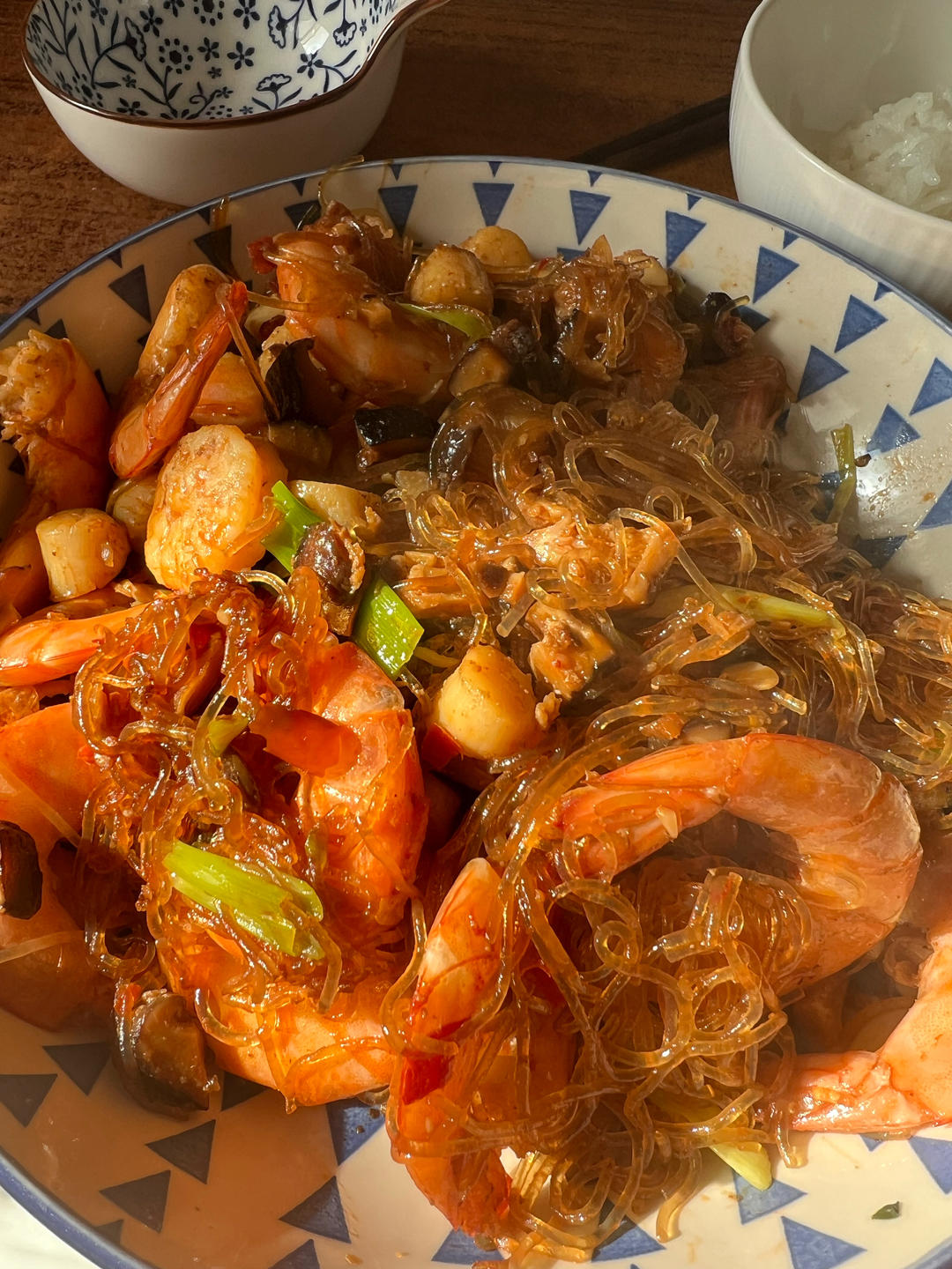 去餐厅必点的粤式虾皇粉丝煲