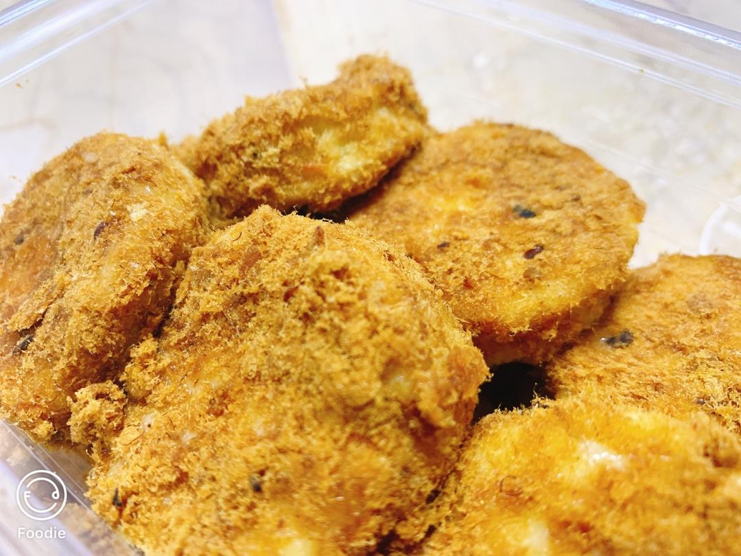 吃一口就停不下来肉松小贝（用古早味蛋糕做的会比一般卖的更细腻柔软好吃哦！）