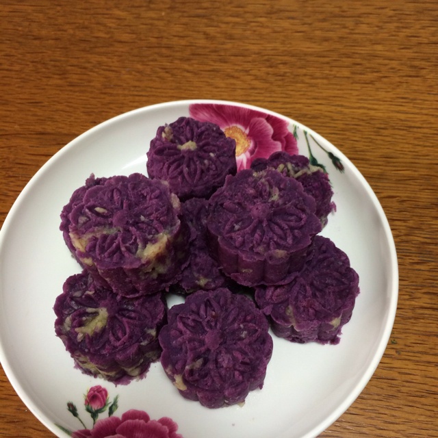 紫薯奶黄月饼（不需烤箱的月饼）