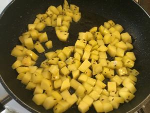印度式土豆炒包菜Sabji的做法 步骤6