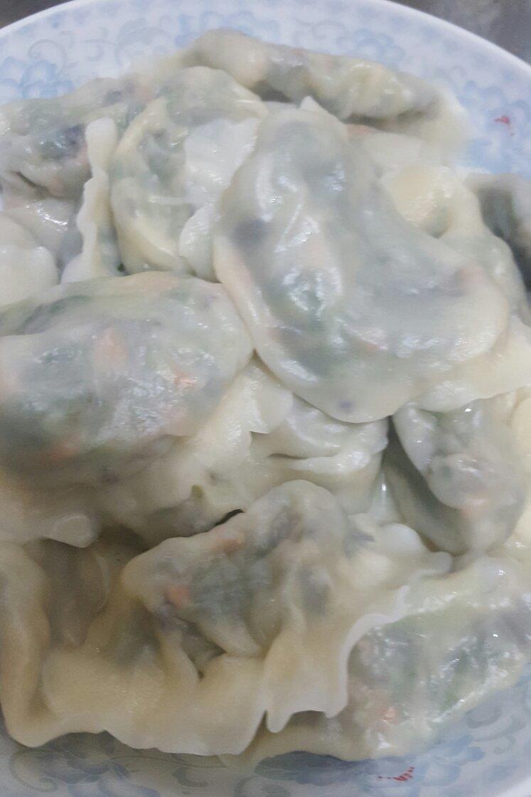 菠菜鸡蛋水饺