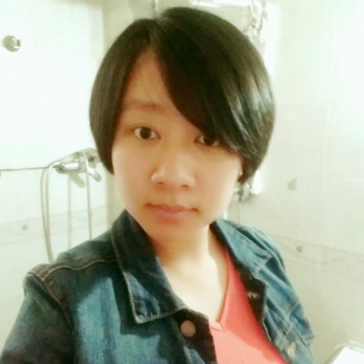 草蓬下的玉