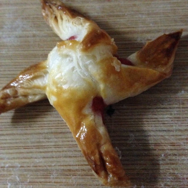 草莓风车酥