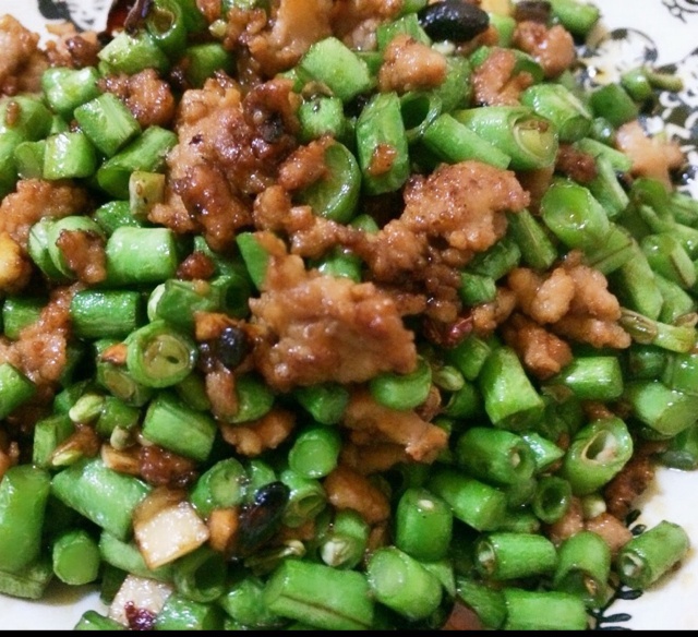 肉沫豆角下饭菜