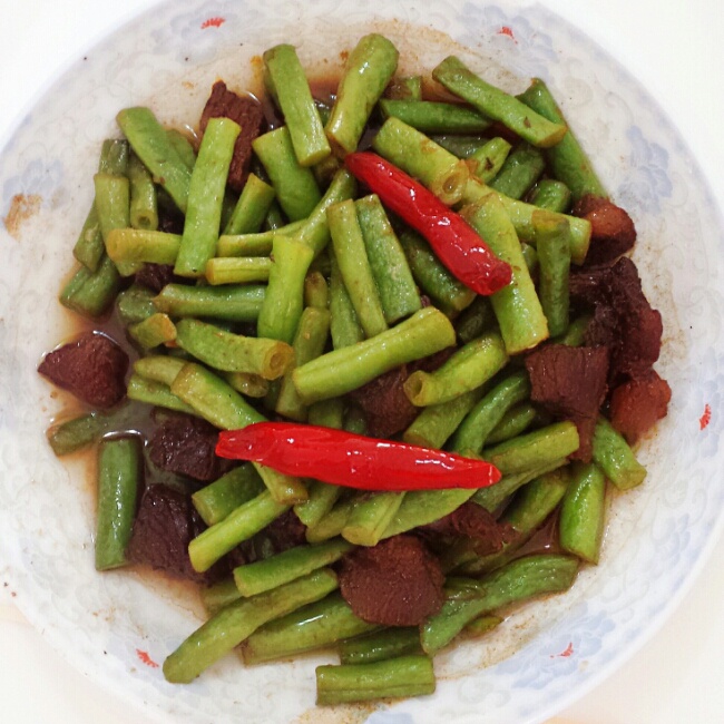 酸豆角炒肉末