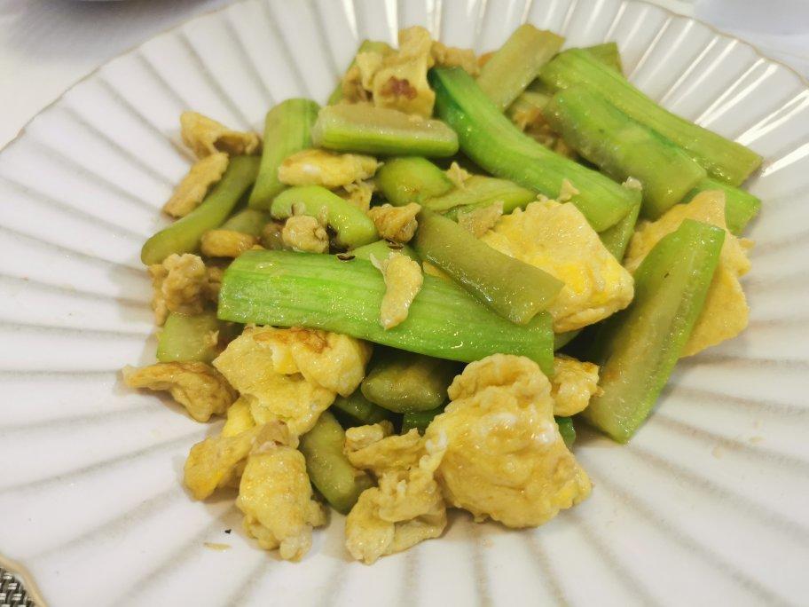 丝瓜炒鸡蛋